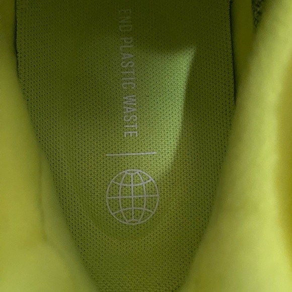 New Adidas Crazyflight Women’s Size 10 with tags - Picture 8 of 10